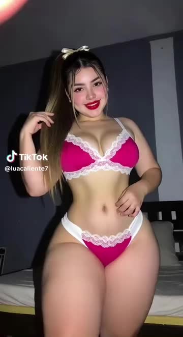 @Suzan . سوزان اللبنانيه