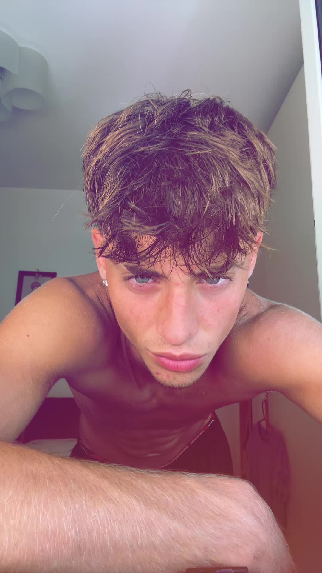 @𝑨 𝑳 𝑬 ♛