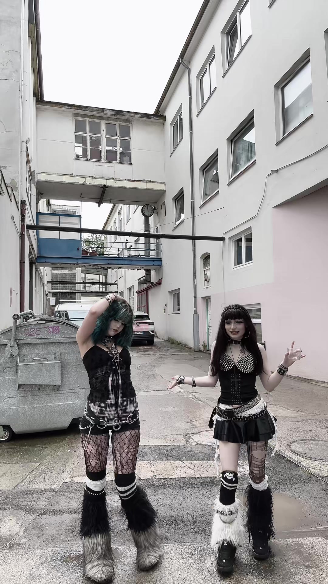 @pinkstrawberryghoul