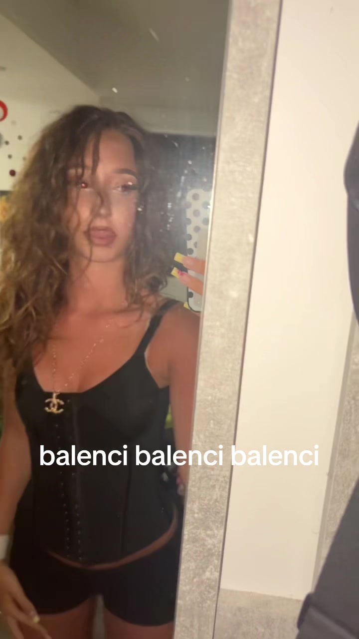@Arabela