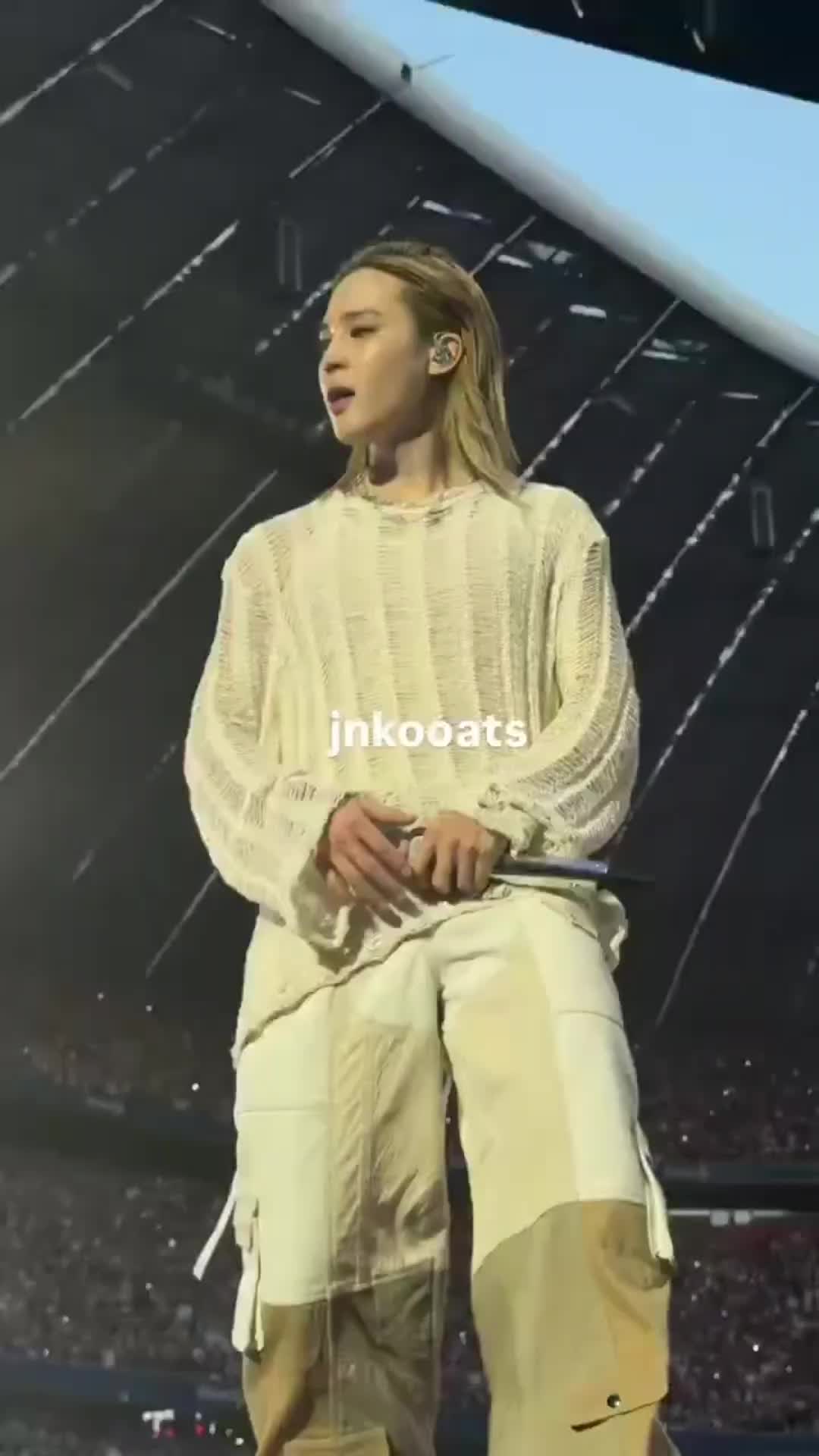 @j.m