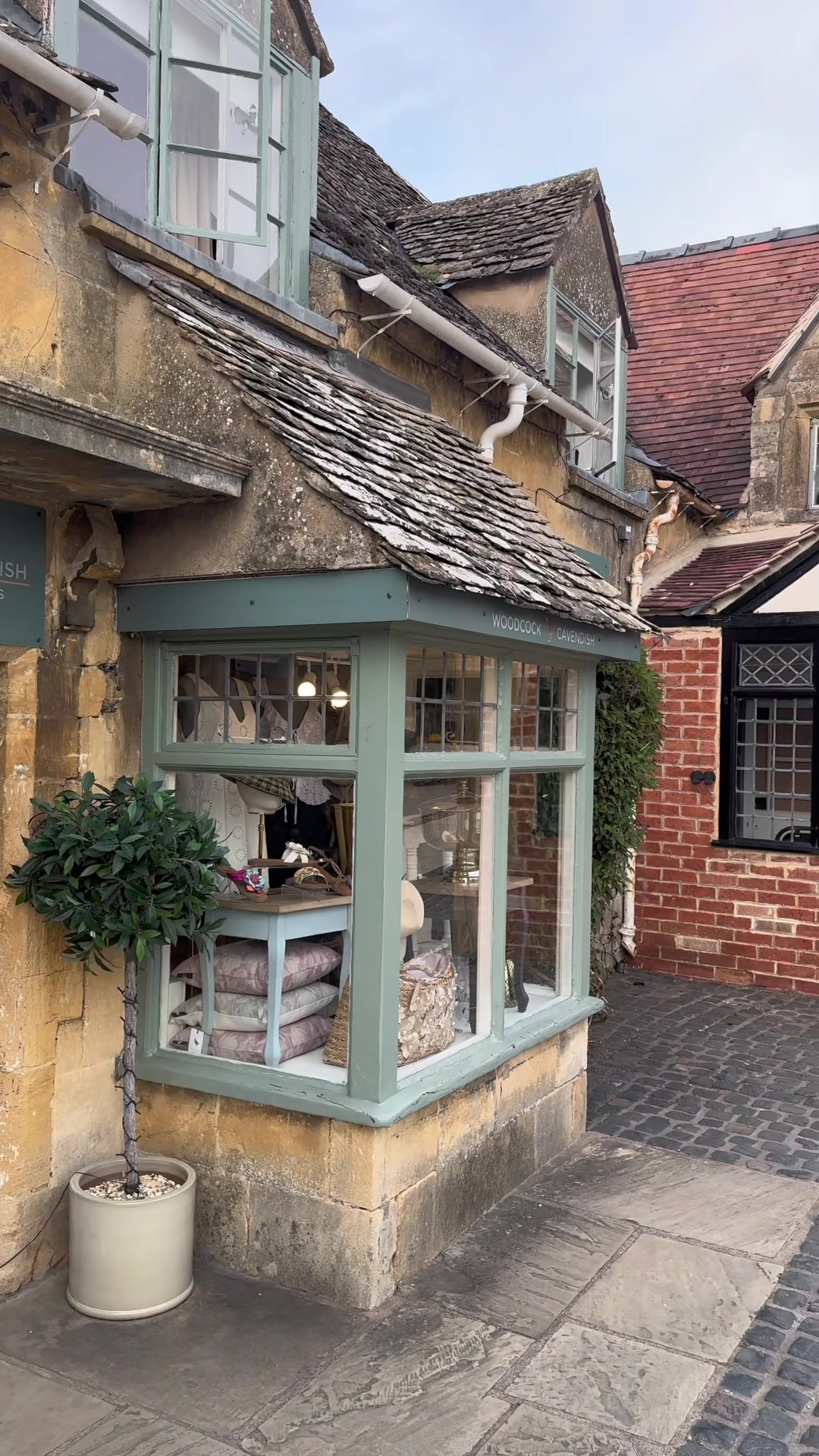 @Annabel in the Cotswolds ๐ฟ