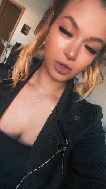 @✨𝓜𝓪𝓻𝓲𝓪✨