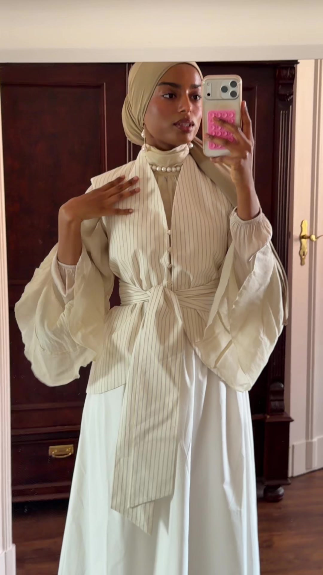 @wolfieaziza