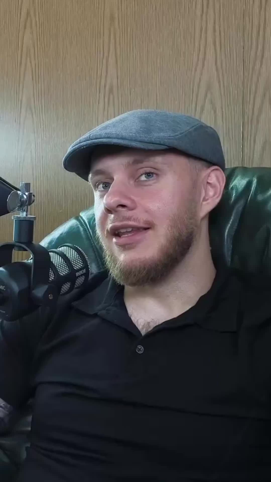 @Urgrund der Podcast