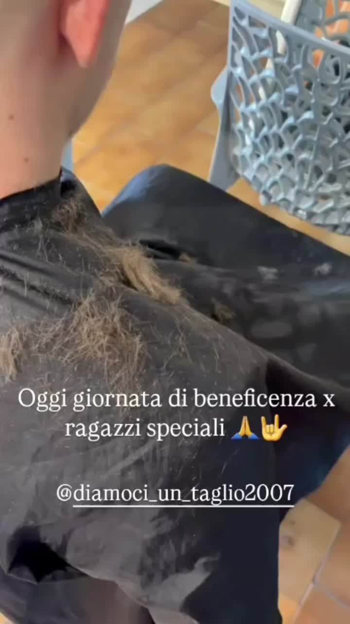 @DIAMOCI un TAGLIO