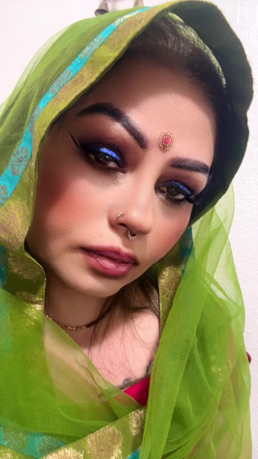 @Miss Devi 🇺🇸🇺🇸🇺🇸🇺🇸