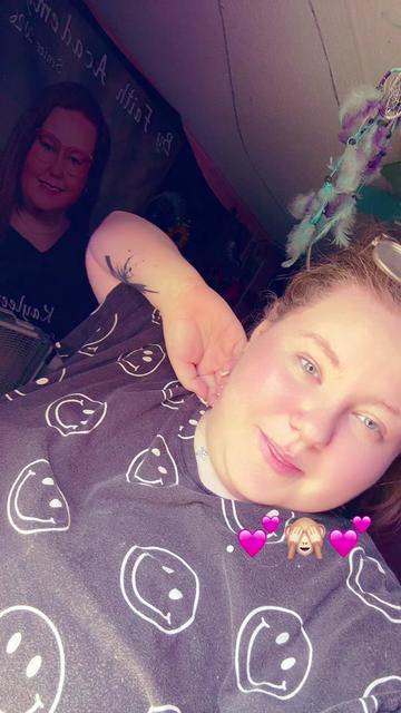 @🌻CowgirlBeauty19🌻