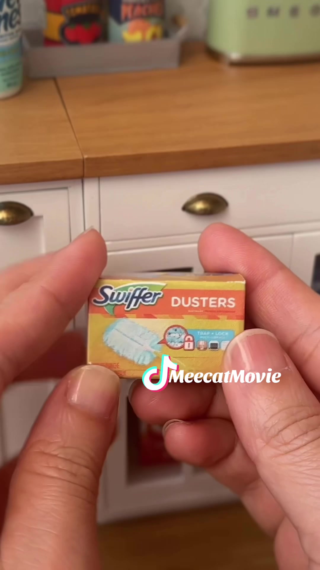 @Meecat
