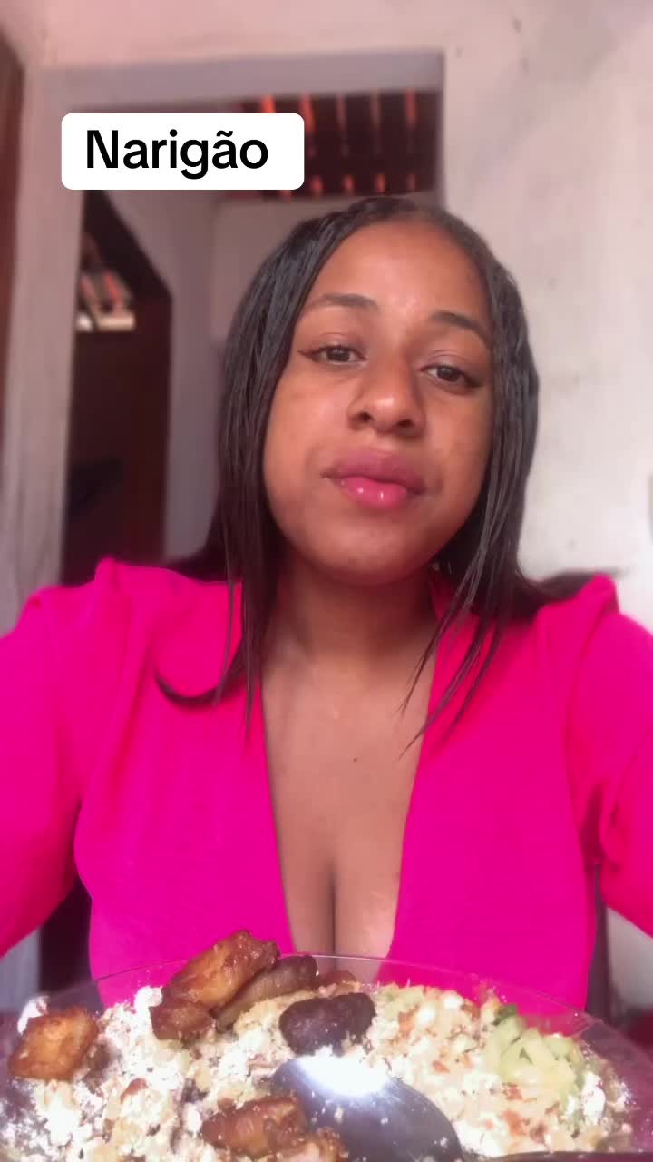 @a_comelona_ofc