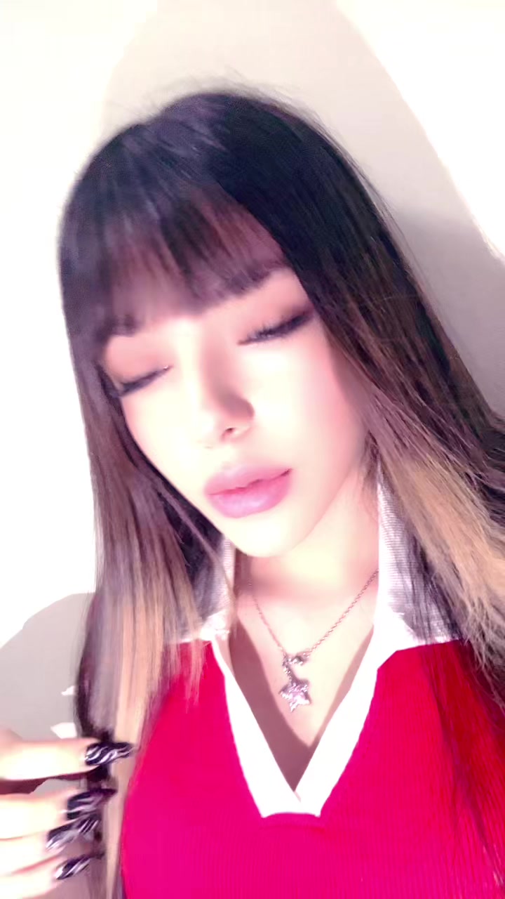 @Maralvivi
