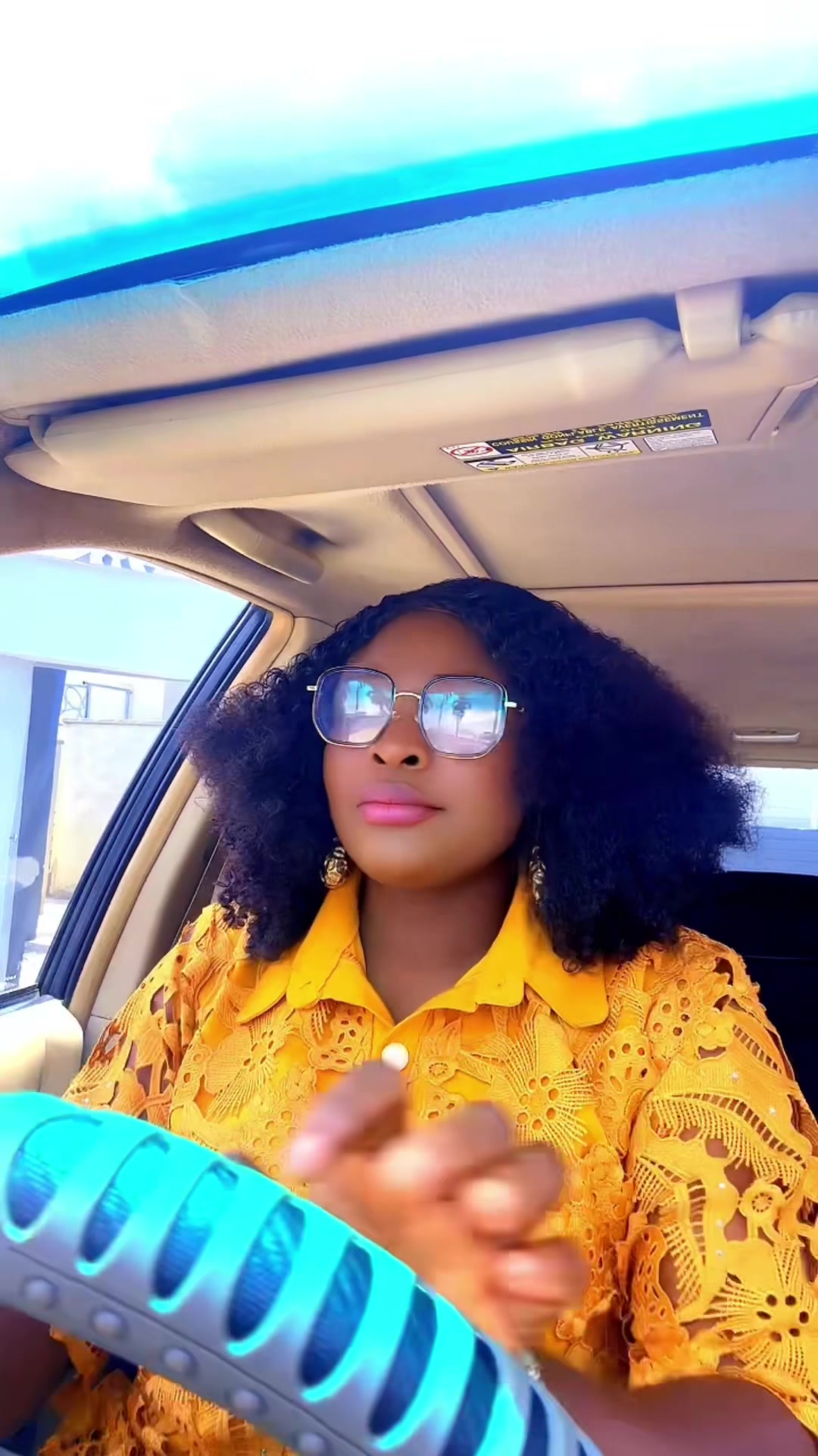 @Vickkyealaga