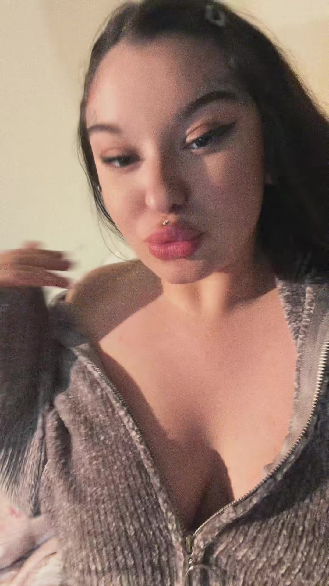 @Zemra🖤🌈
