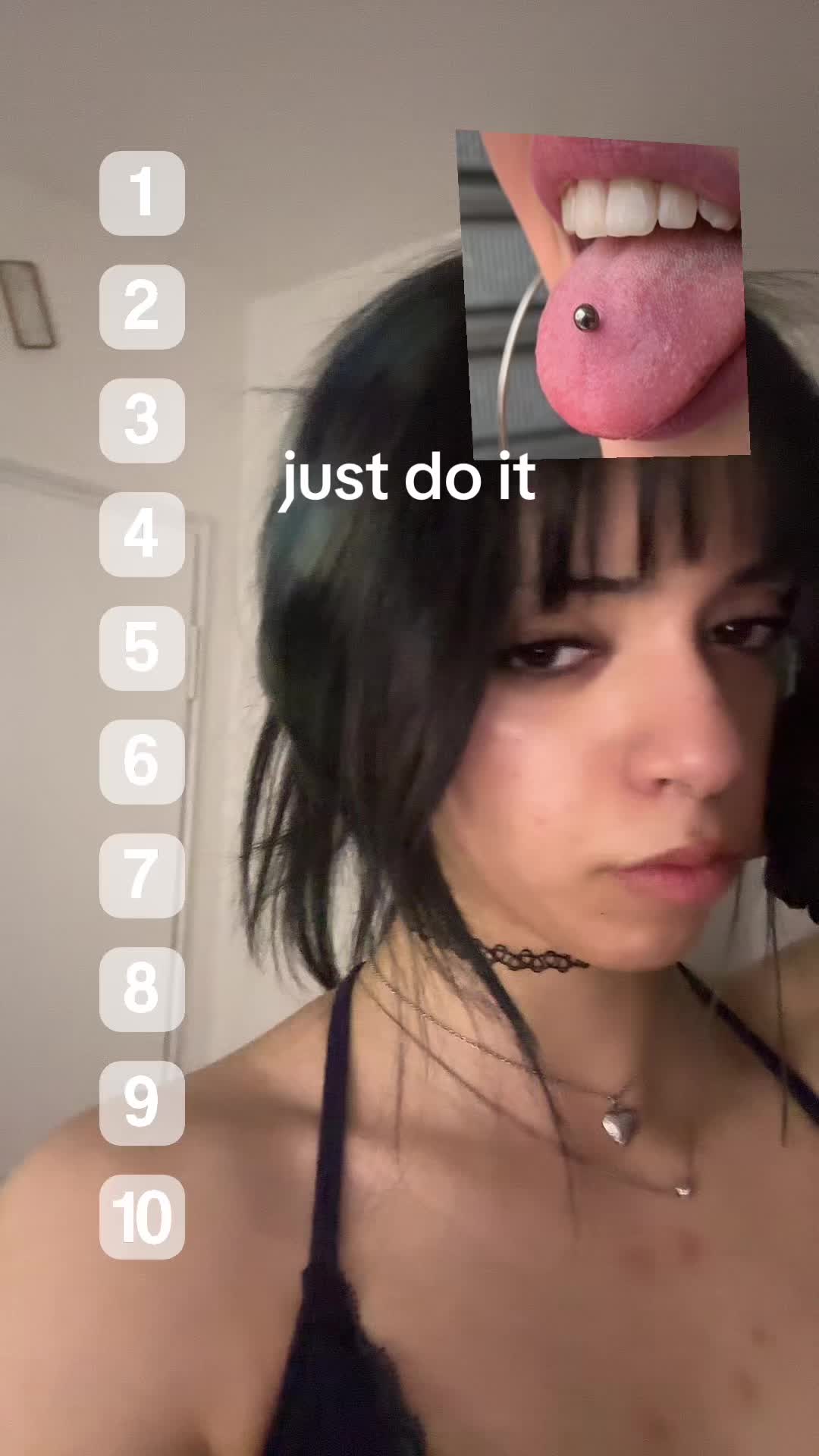 @secret 🧟♀️