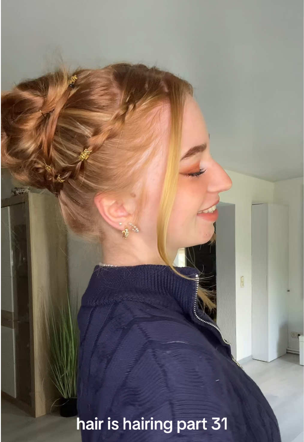 @𝐞𝐦𝐞𝐥𝐲