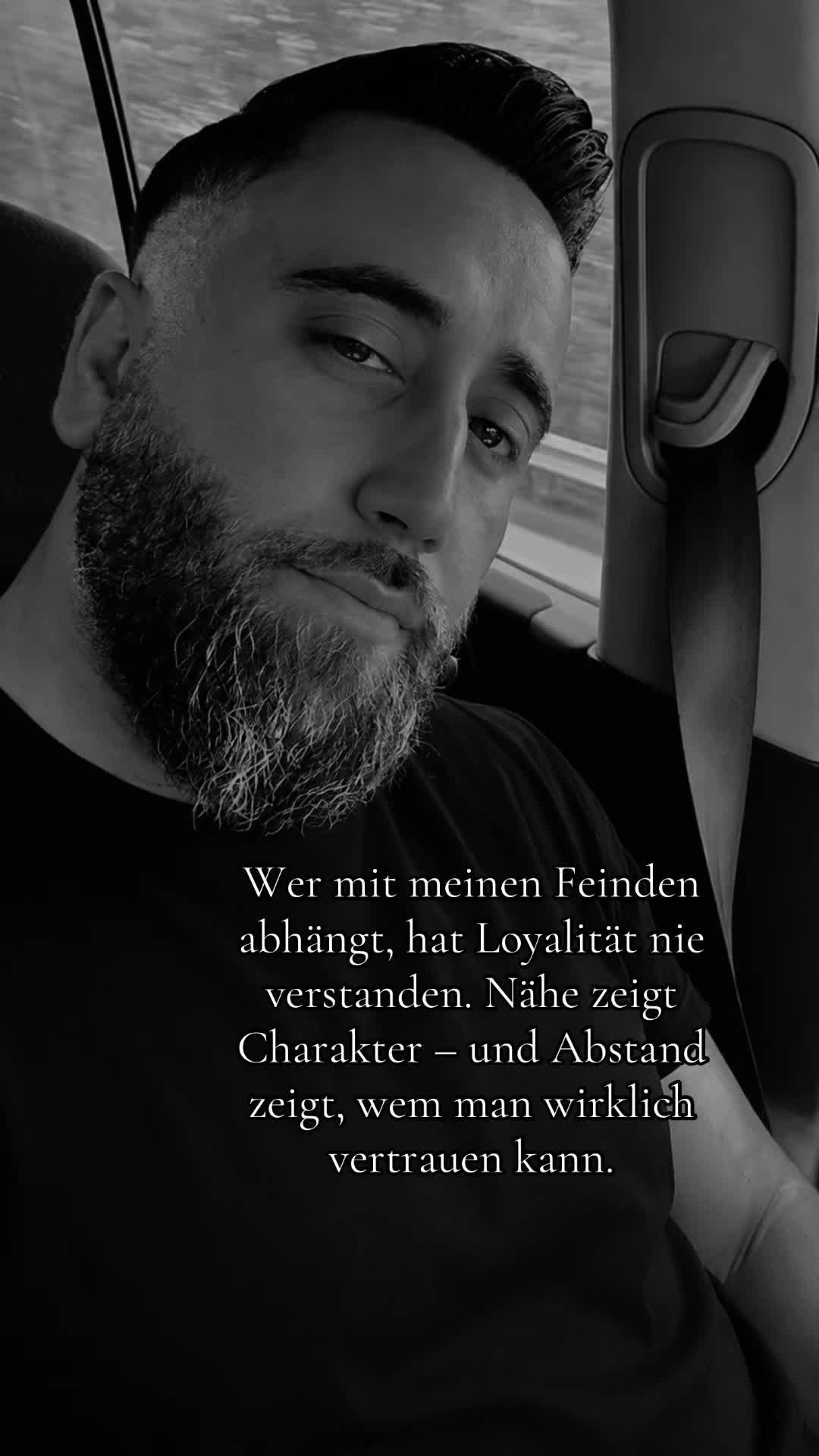 @🐺ᴛʜᴇ ᴇʏᴇꜱ ɴᴇᴠᴇʀ ʟɪᴇ ᴄʜɪᴄᴏ🐺