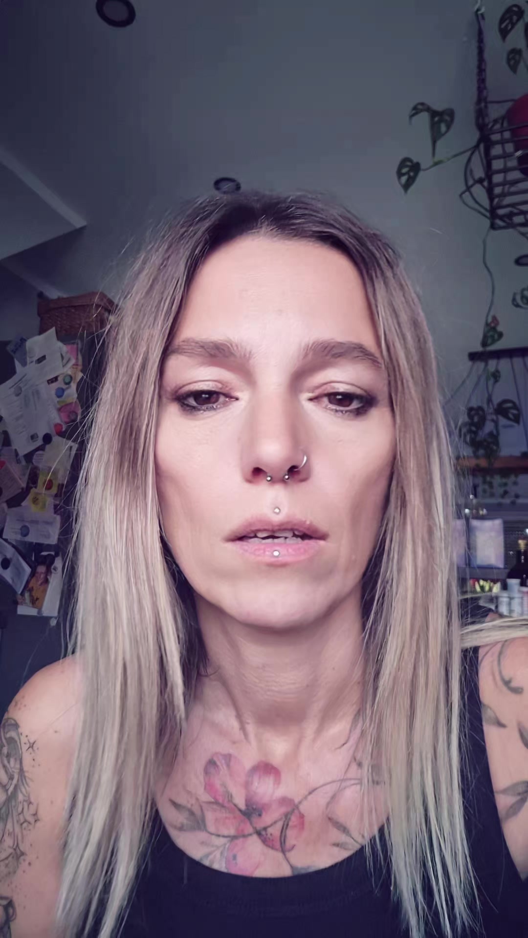 @Crazy Queen Mum