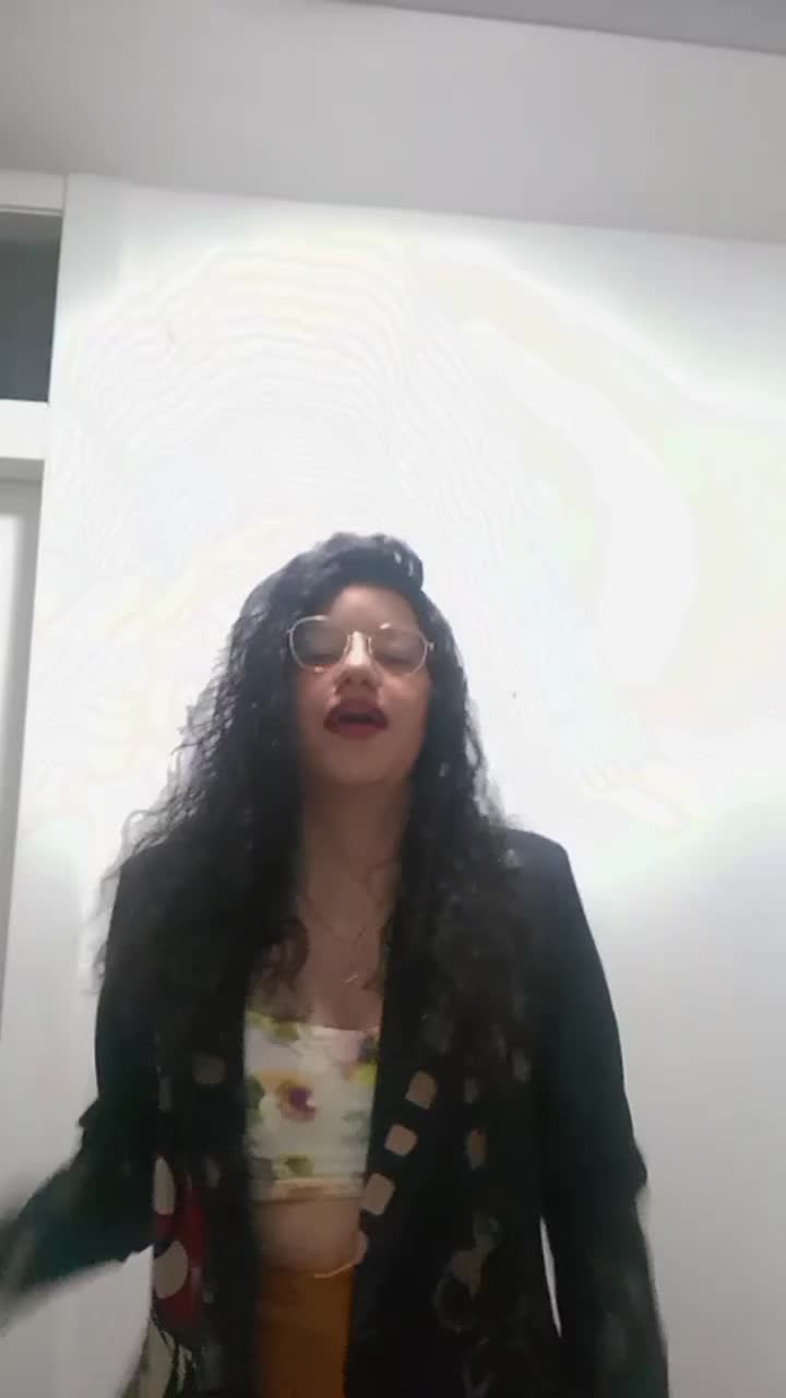 @...