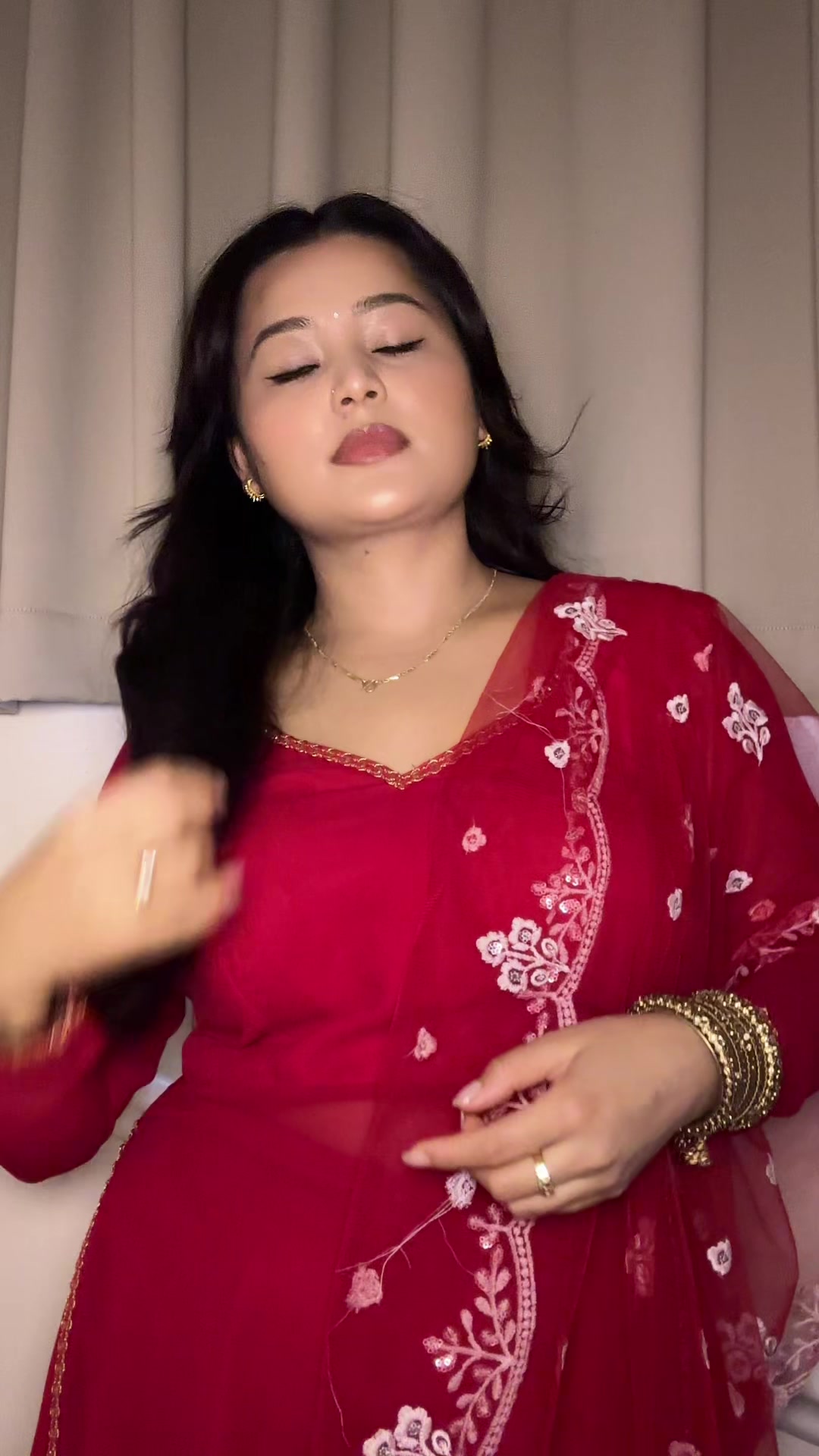 @mrs.thapa098