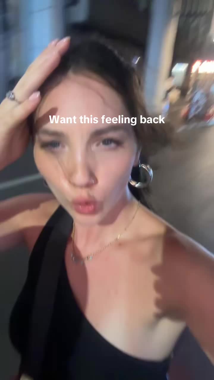 @AMK