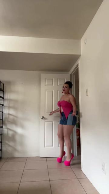 @Lesbi Mej&iacute;a