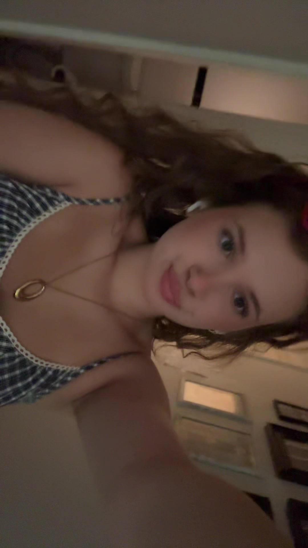 @laur!