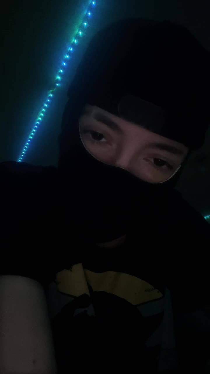@๐๐ฅ๐๐ณ๐ (18)