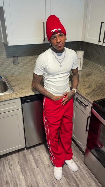 @Poohthedon
