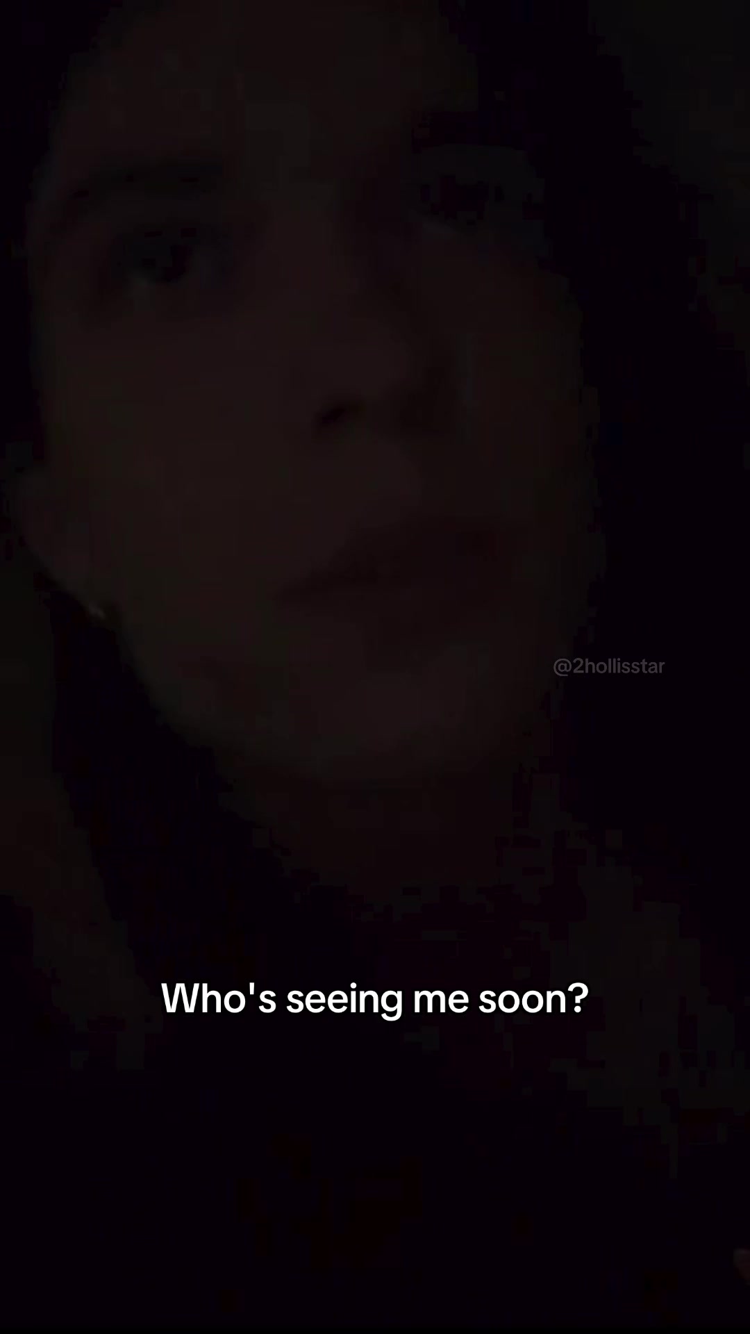 @2hollisstar