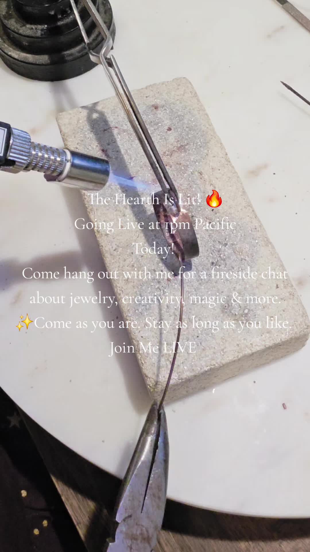 @Augustembersdesigns