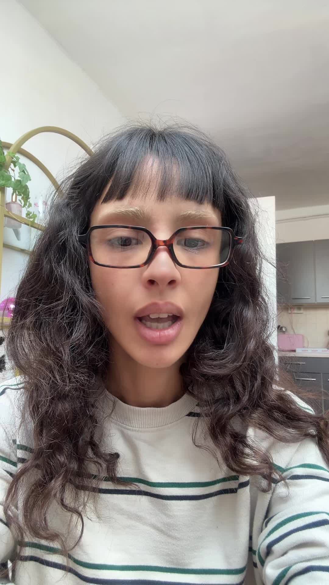 @PinkNeon