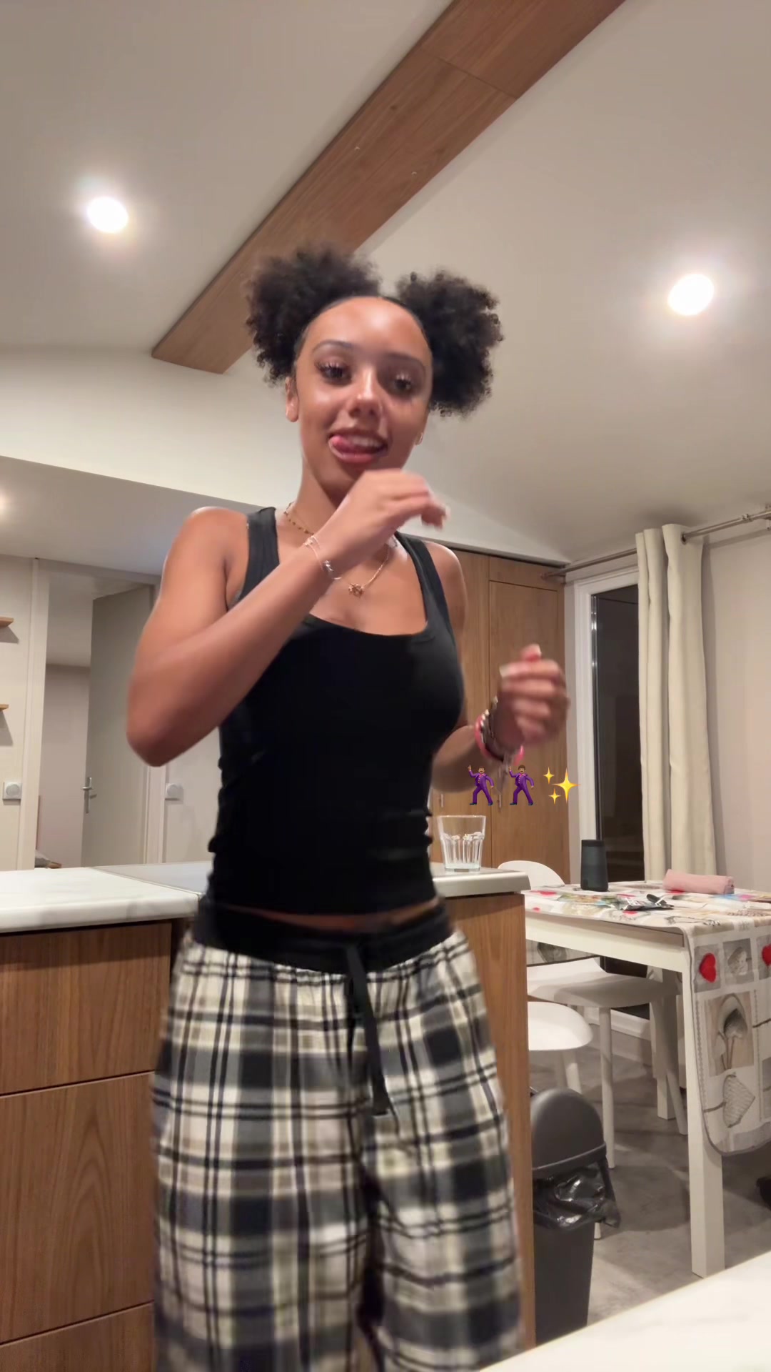@𝑬.𝒊 🇨🇲