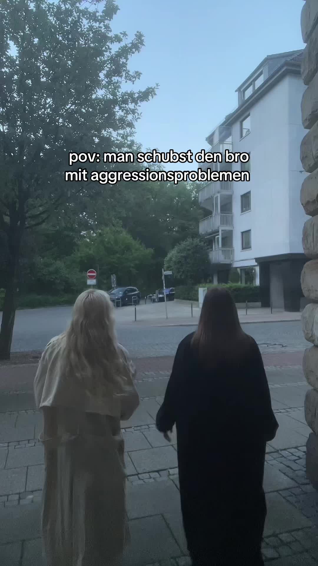 @larissa