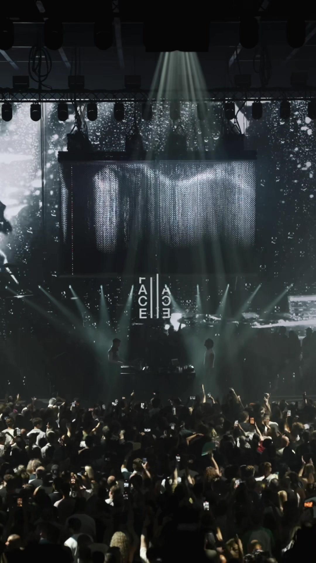 @Armin van Buuren