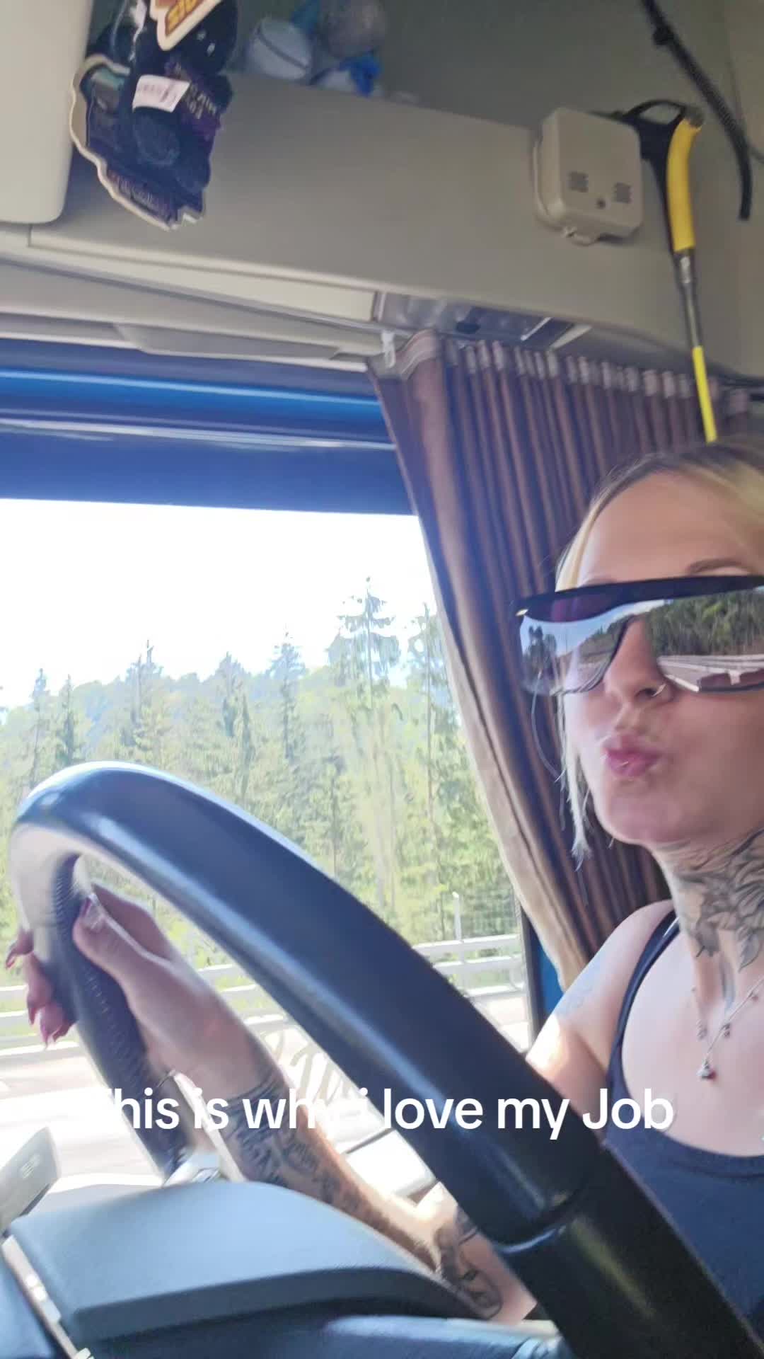 @__stiinä