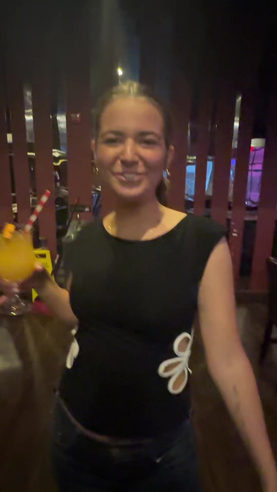 @bella