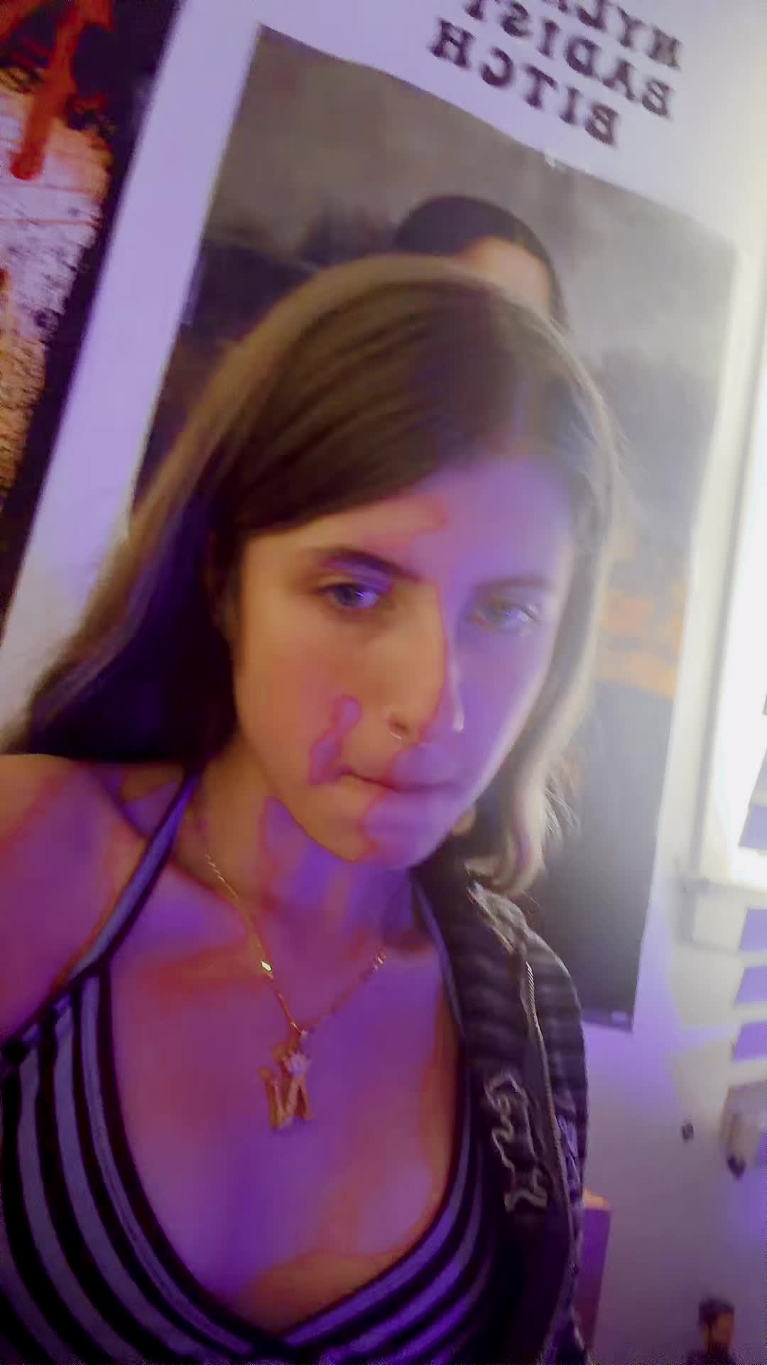 @Nyahhhhh🤍❤️💯😈