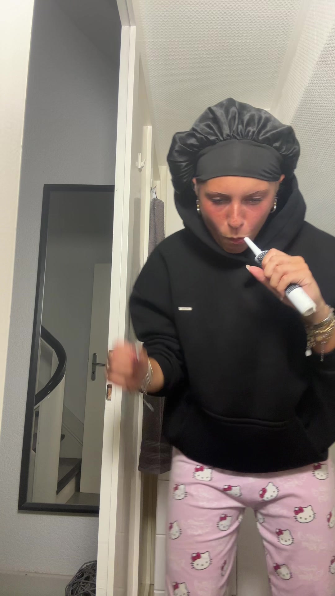 @mira