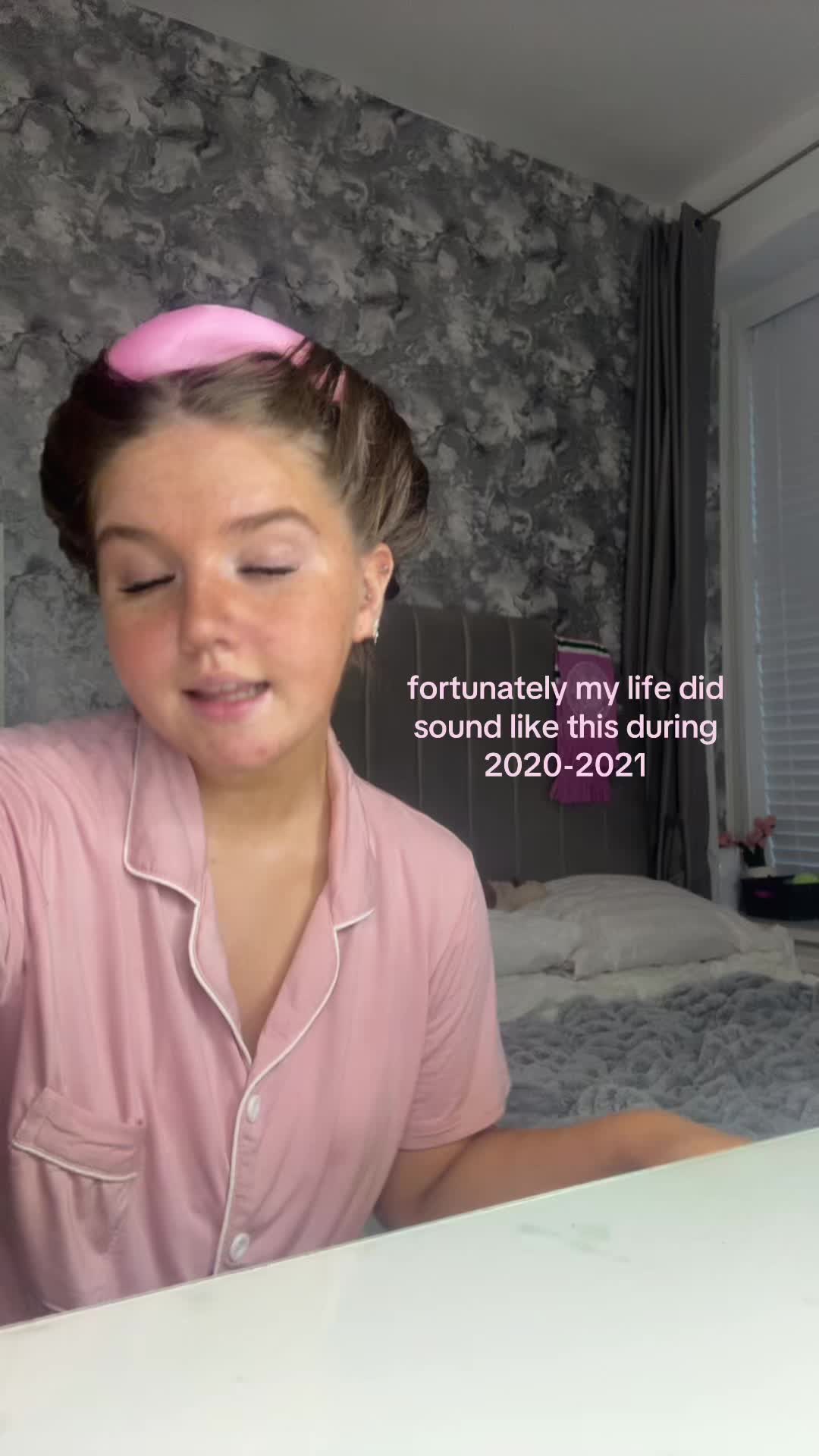 @carys