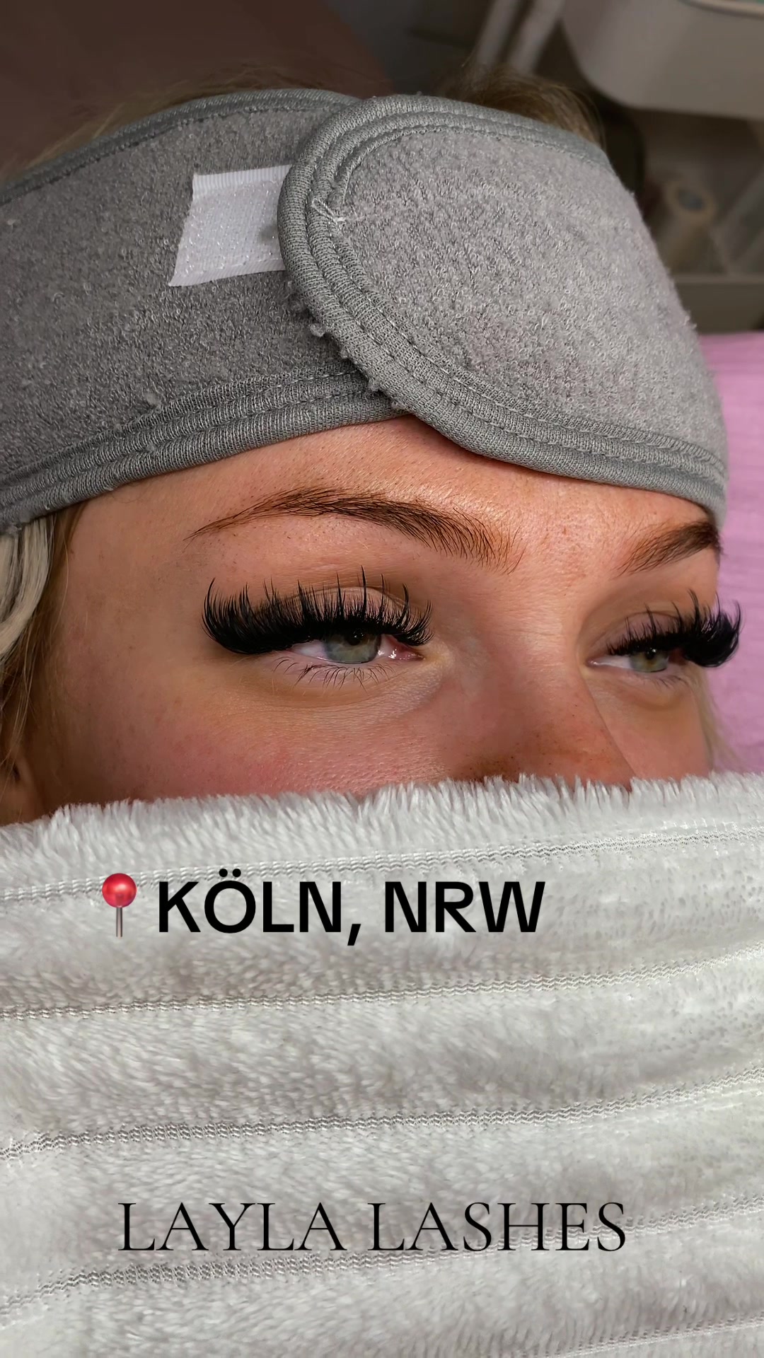 @LAYLA LASHES