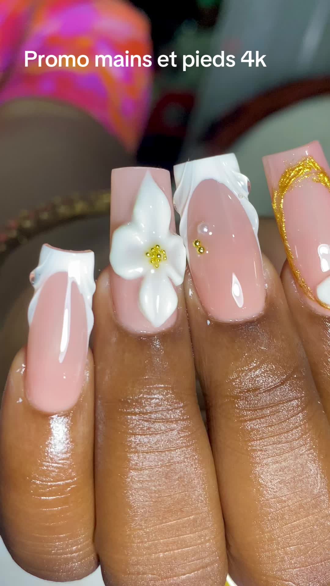 @NKM nail&rsquo;s Maman na conteneur