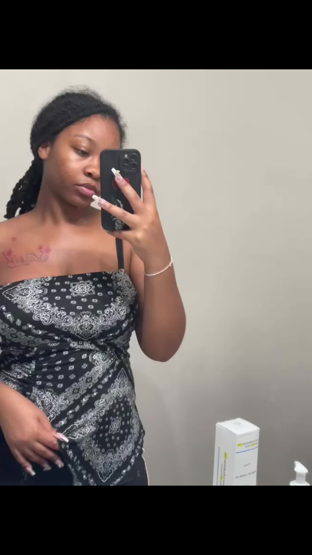@niya