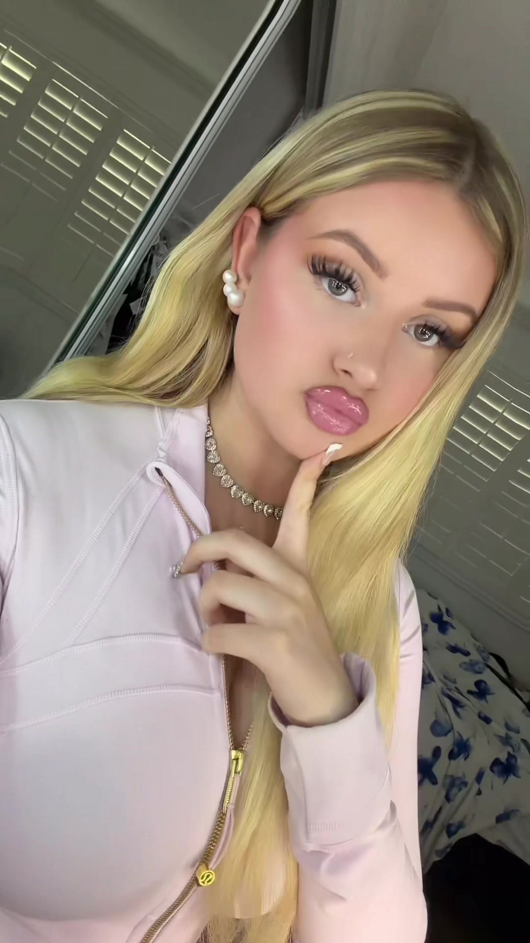 @rachelkrajj