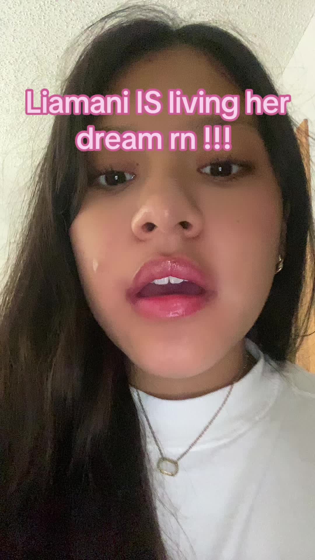 @Camila💗⭐️🎤🫶🏽