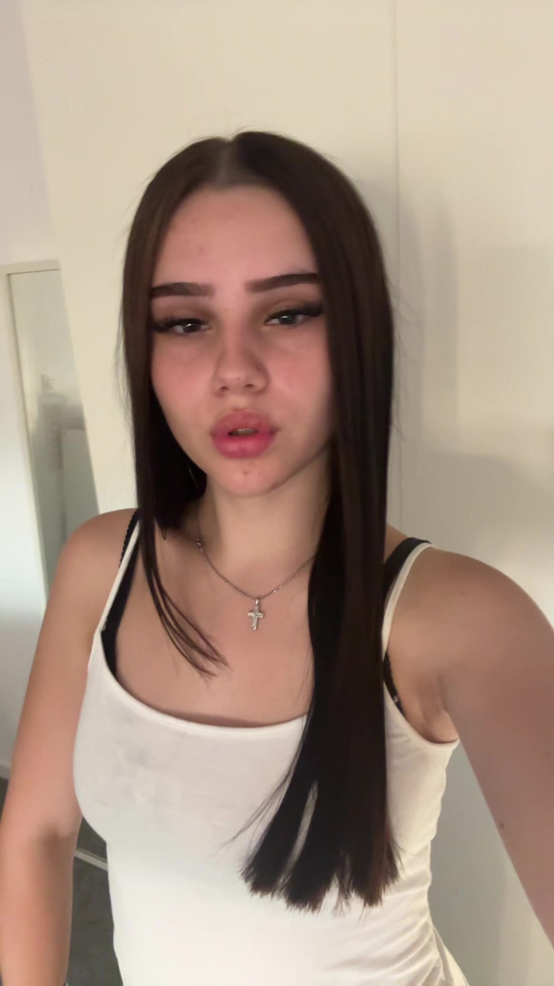 @𝐖𝐡𝐨𝐬.𝐡𝐚𝐧𝐧𝐚𝐡