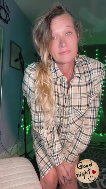 @✌️Sara✌️