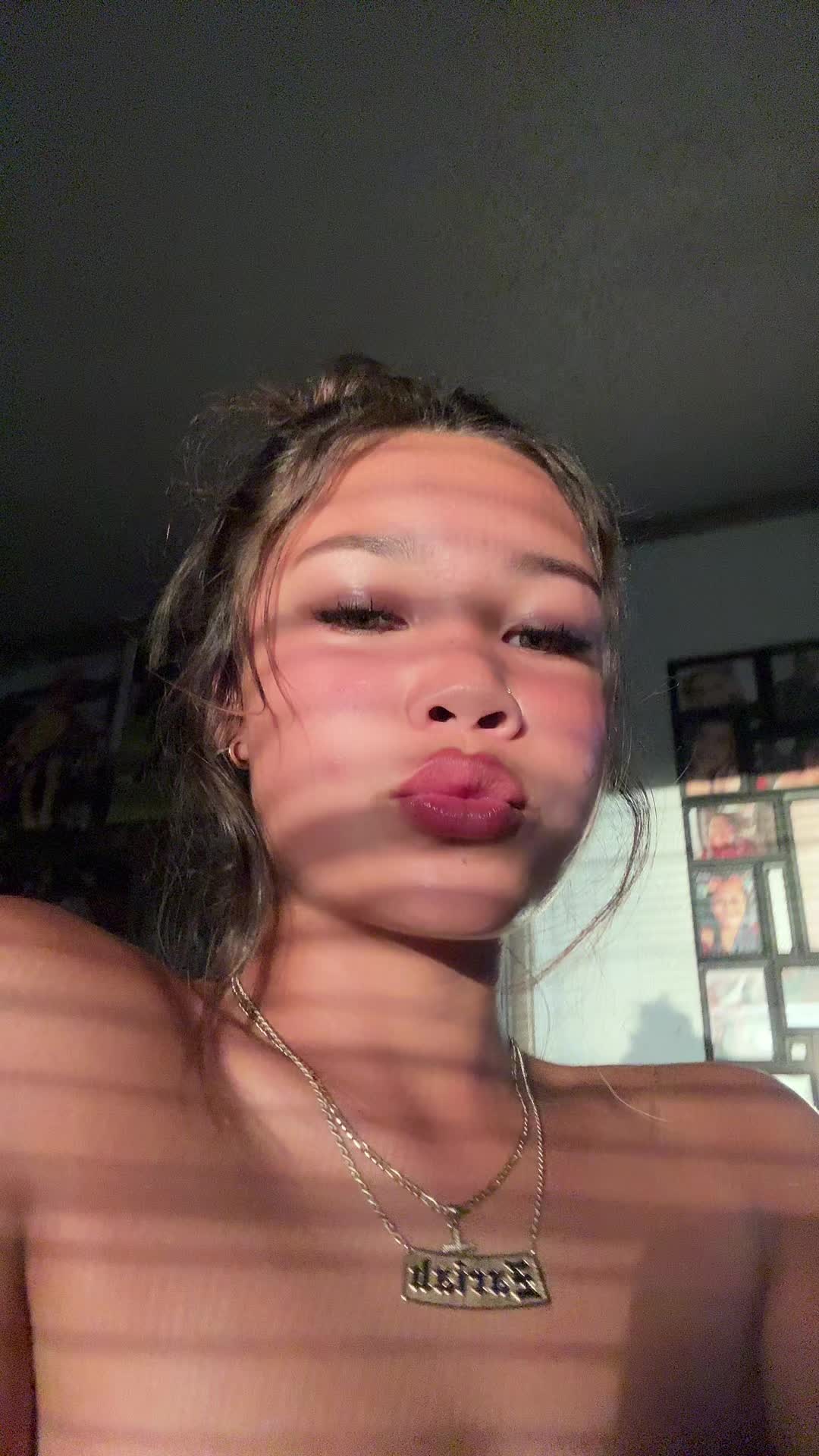 @zariah2464