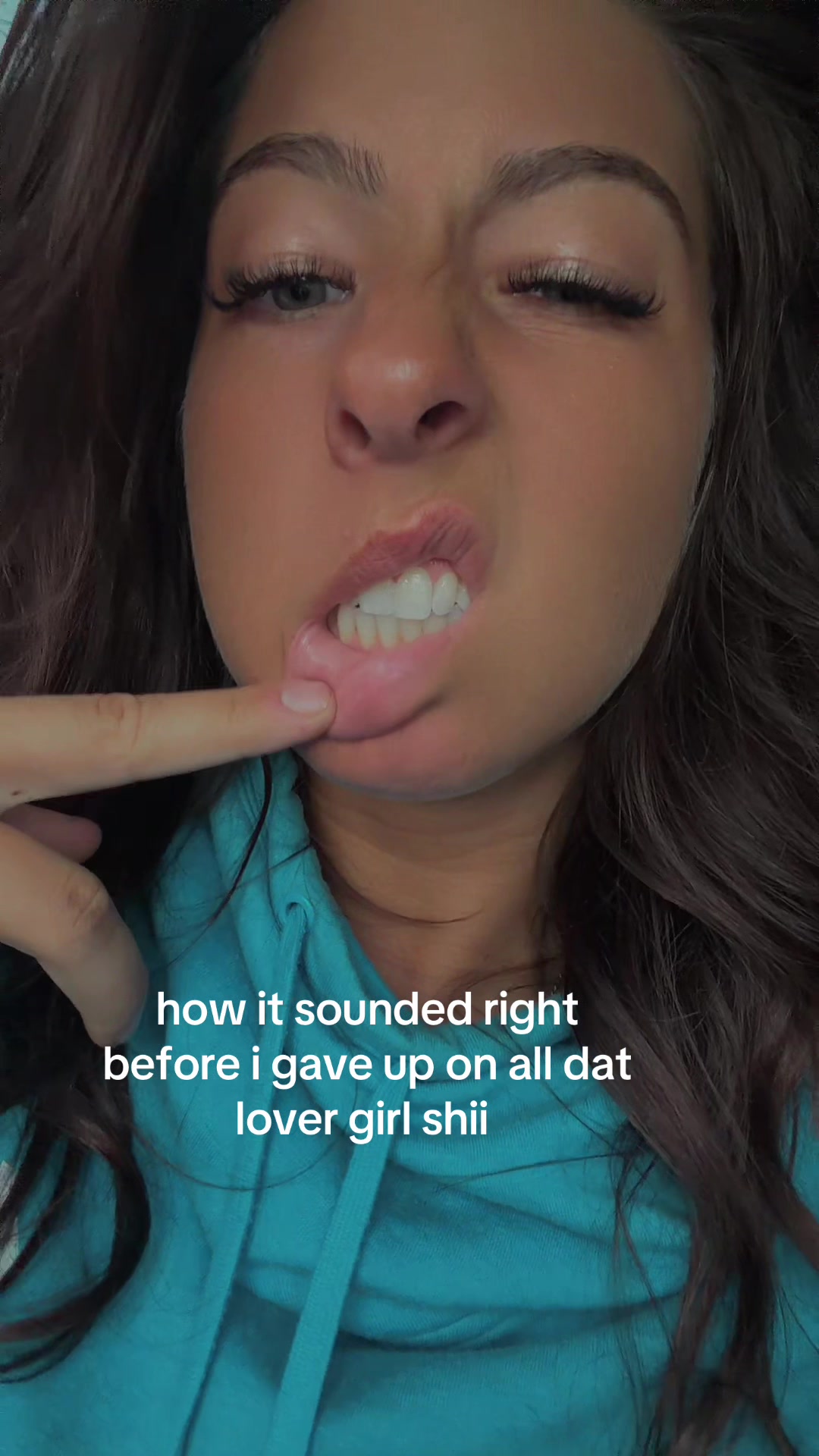 @Hailey