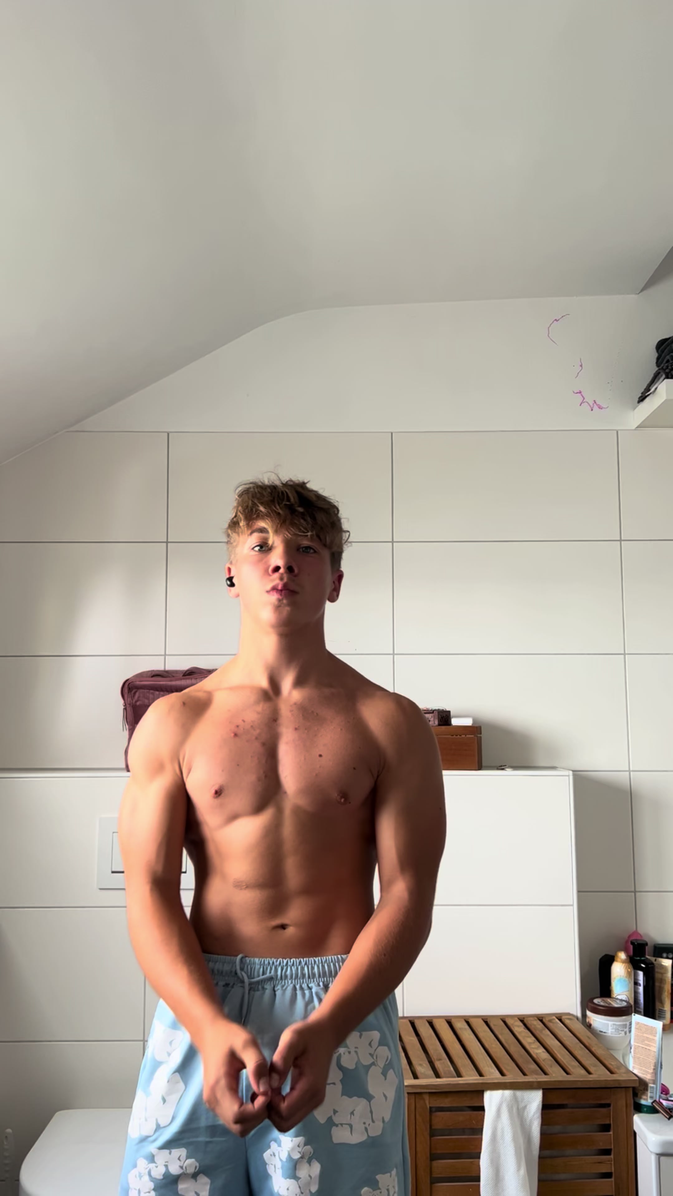 @Luke_22
