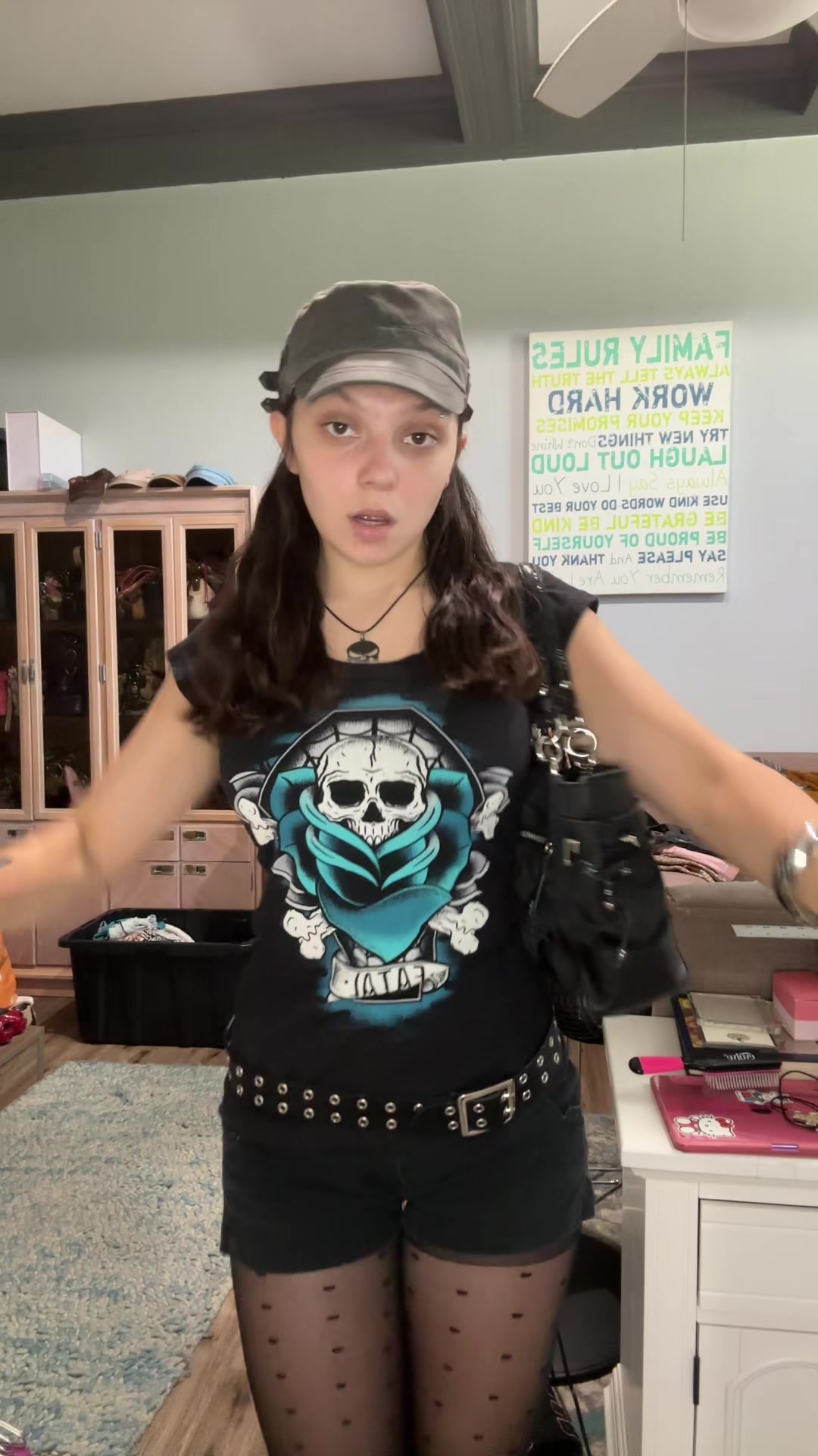 @y2k4y_